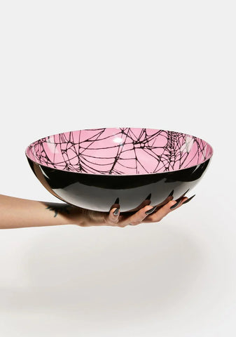 Crawling In Salad Bowl