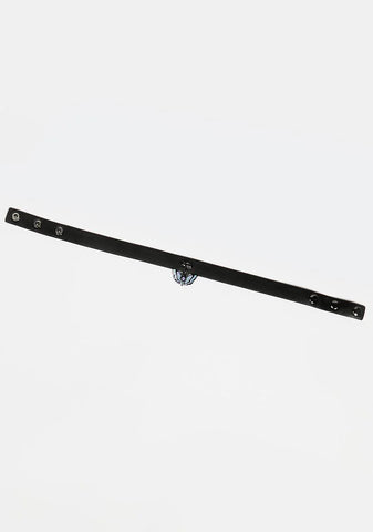 Novi Lunum Moth Choker