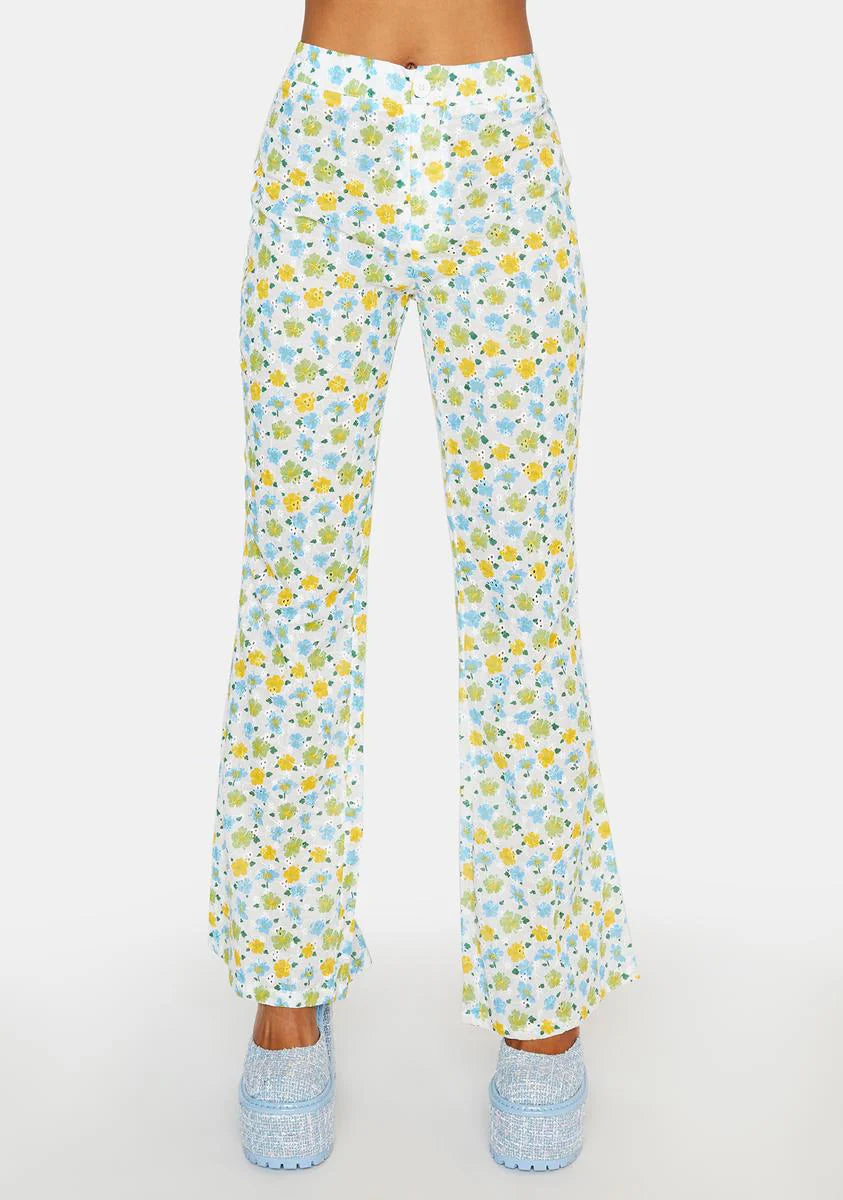 Cute Behavior Floral Crop Pants