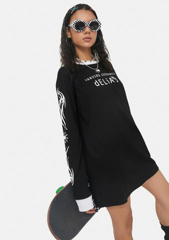 Out To Play Graphic Tee