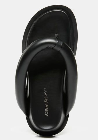 State Chunky Sole Thong Sandals