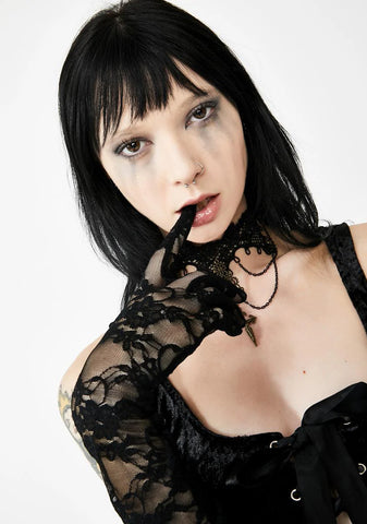 Lustworthy Lace Gloves