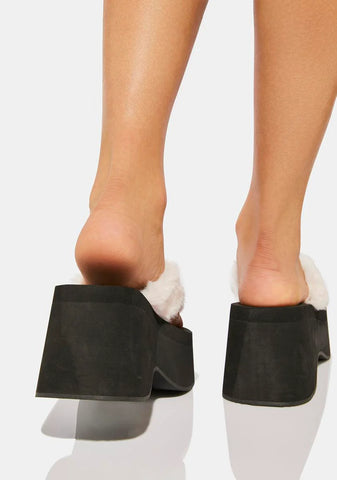 Sugar Paws Fluffy Flatform Sandals