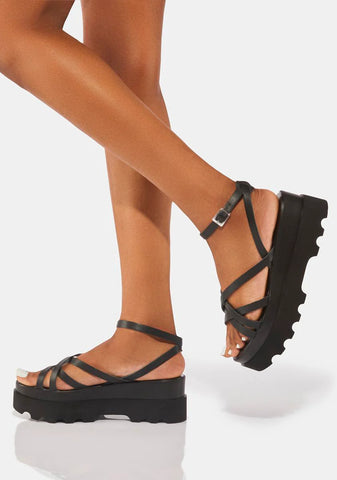 Dolo Platform Sandals