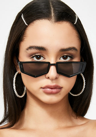 Stealing Looks Tiny Sunglasses