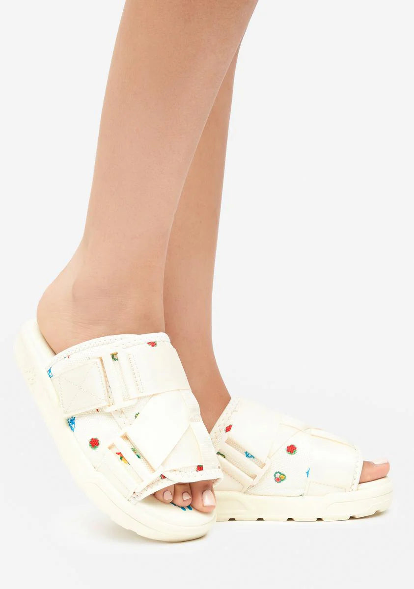 White 222 Banda Degana Slides