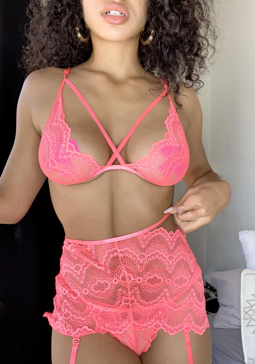 Stuck In Paradise Lingerie Set