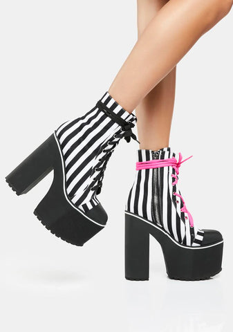 Dark Drop A Heart Platform Boots