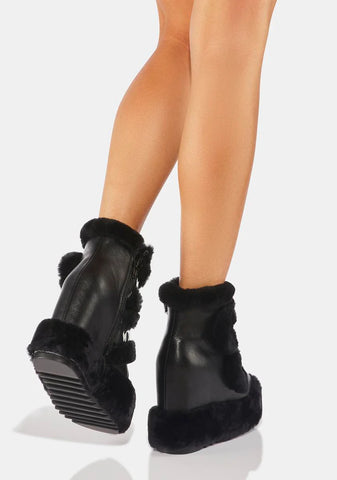 Dizzy Dream Wedge Boots