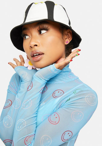 x Smiley On Top Bucket Hat