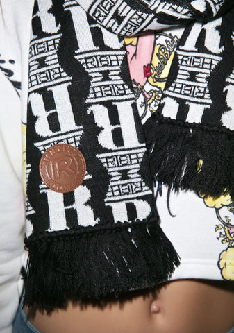 Rich Club Scarf
