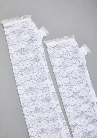 Lookin Delicious Lace Gloves