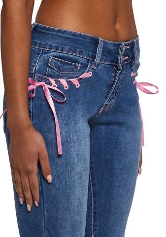 Amazed Babe Flared Jeans