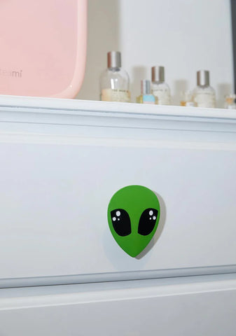 Greetings Earthlings Wall Knob