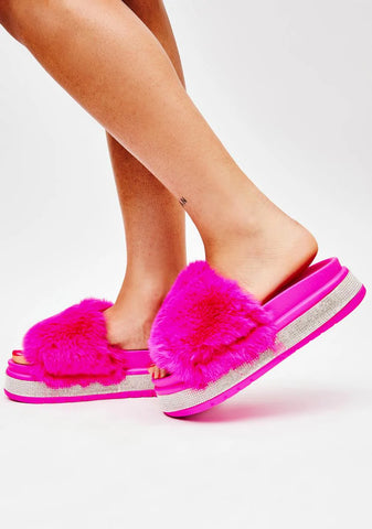 Diva Minto Rhinestone Slides