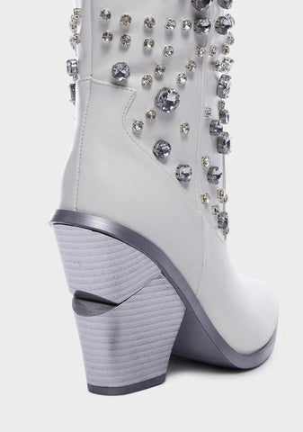 Upbeat Cowboy Boots - White