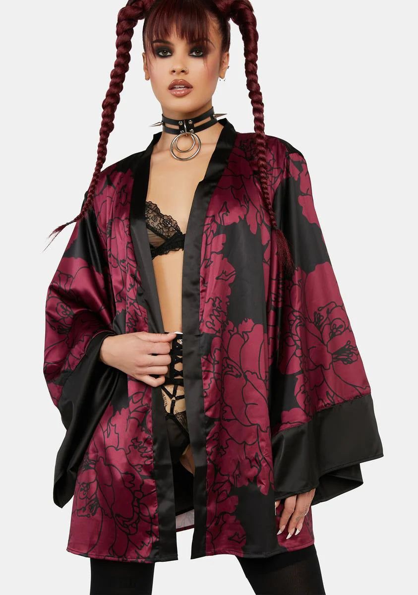 WW x Sammi Oversized Dark Floral Print Kimono