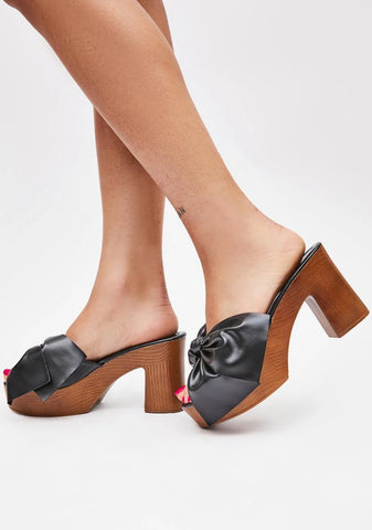 Bad Girl’s Girl Platform Bow Heels