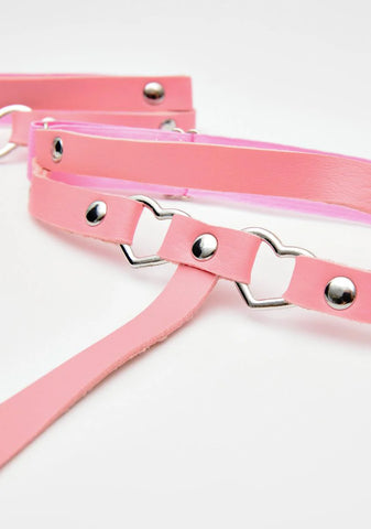 Sweet Dark N Dainty Heart Ring Garters