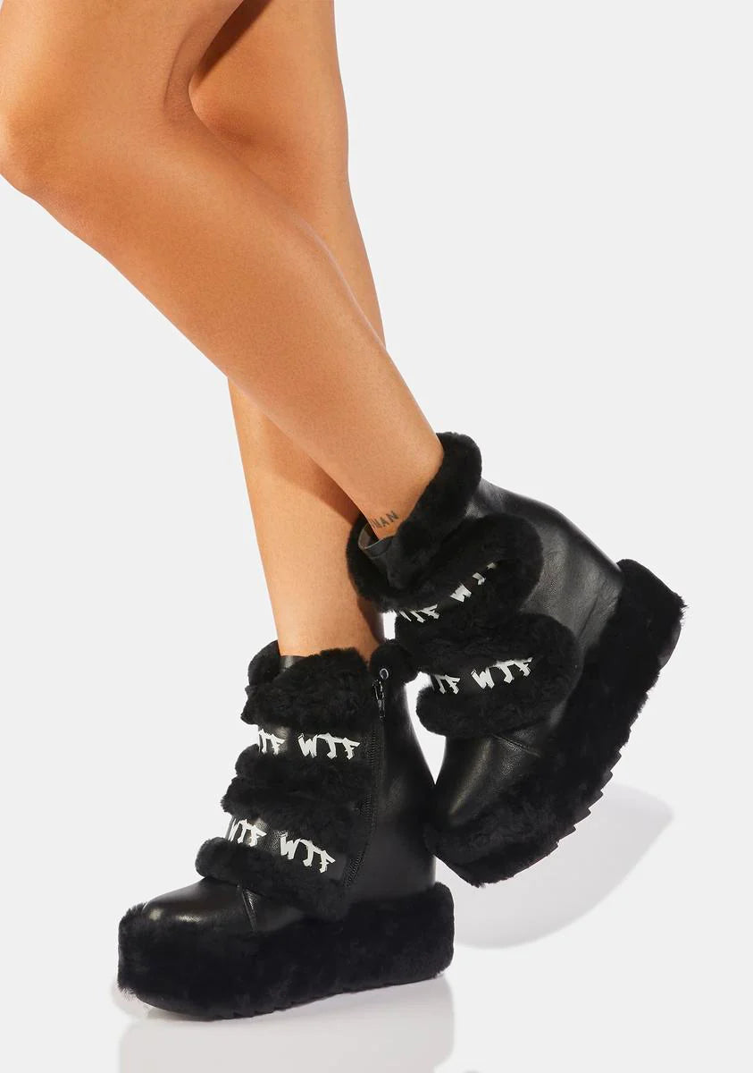 Dizzy Dream Wedge Boots