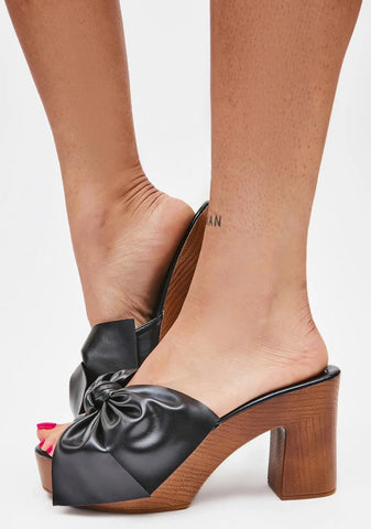 Bad Girl’s Girl Platform Bow Heels