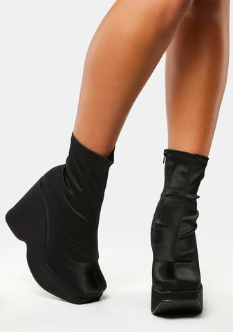 Wide Fit Versus Wedge Boots