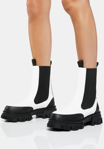 Wonder Chunky Ankle Boots