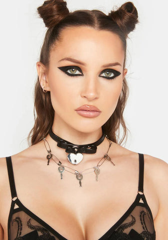 Midnight Key Effects Choker Necklace Set