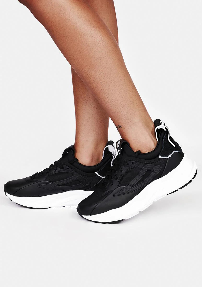 Amore Women's Sneakers