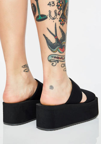 Chill Mode Platform Sandals