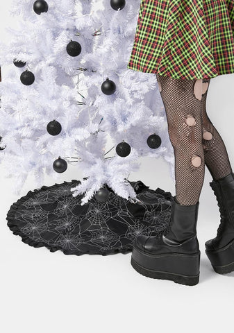 Spinning Out Spider Web Tree Skirt
