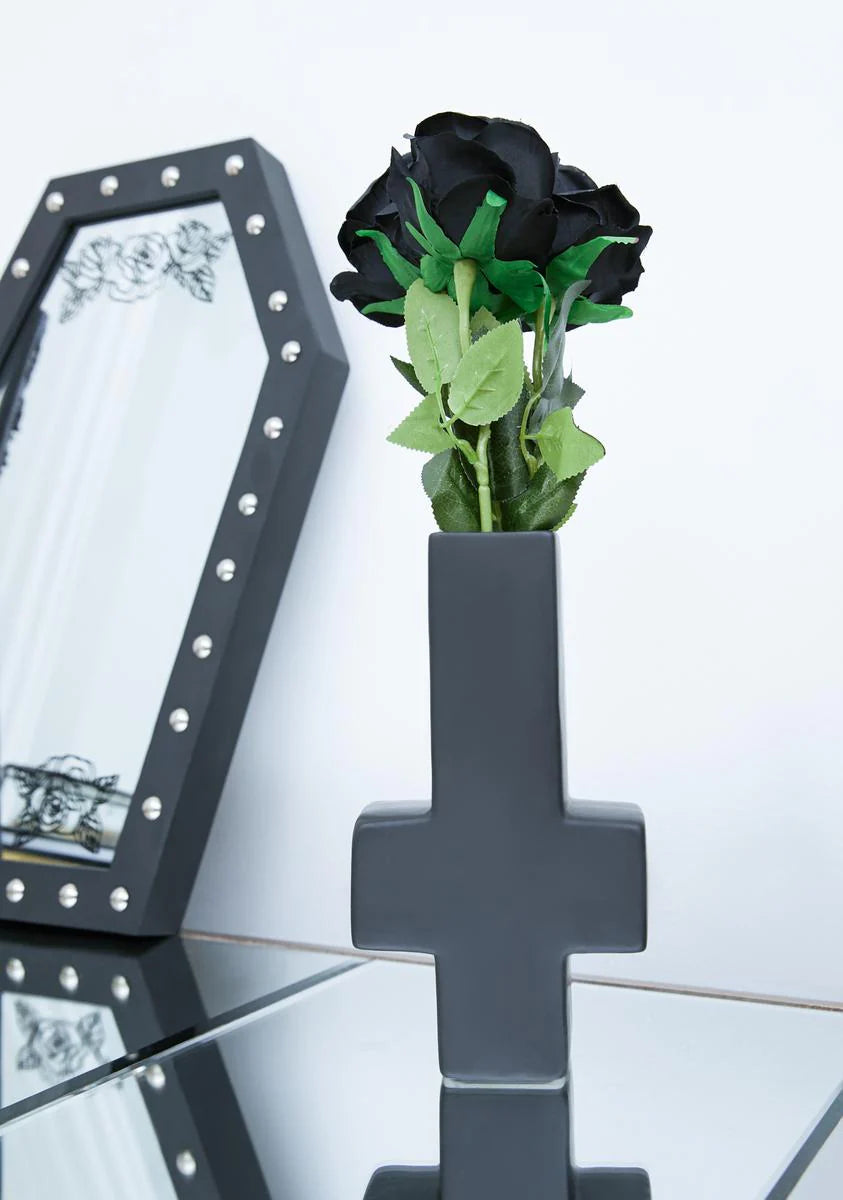 Falling Deep Ceramic Vase