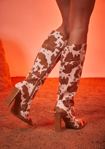 Round 'Em Up Cowhide Boots