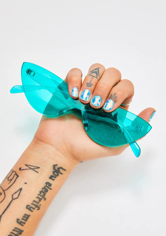 Beauty Addict Iridescent Nail Stickers