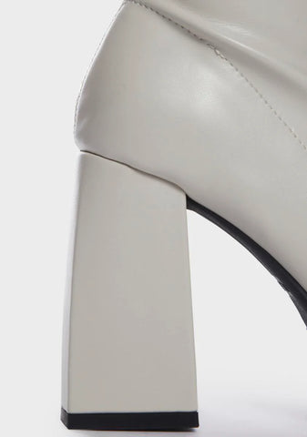 Quiet Approach Heeled Sock Boots