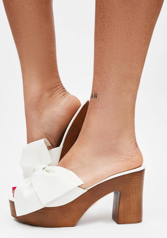 Chill Girl’s Girl Platform Bow Heels