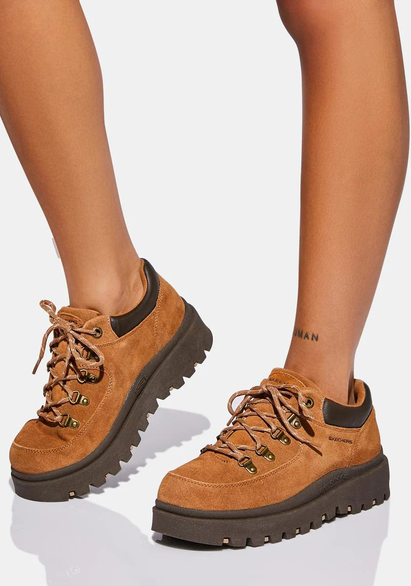 Tan Shindigs Fortress Clogs