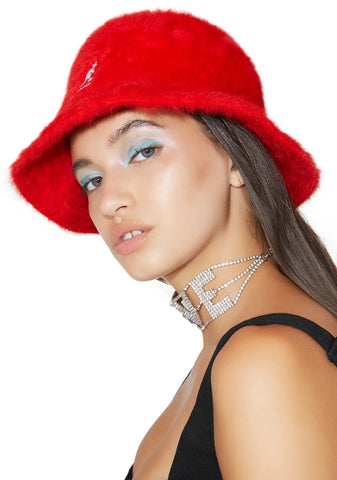 Scarlet Furgora Casual