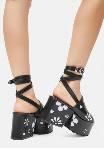 So Lucky Platform Sandals