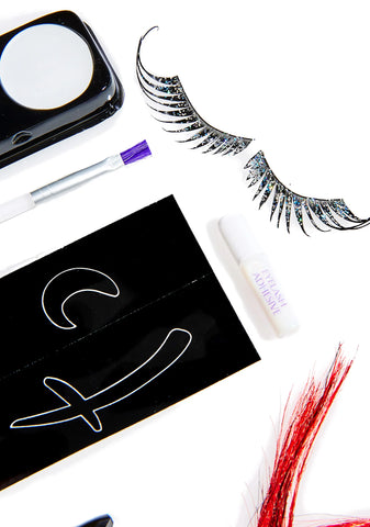 Vampy Vixen Makeup Kit