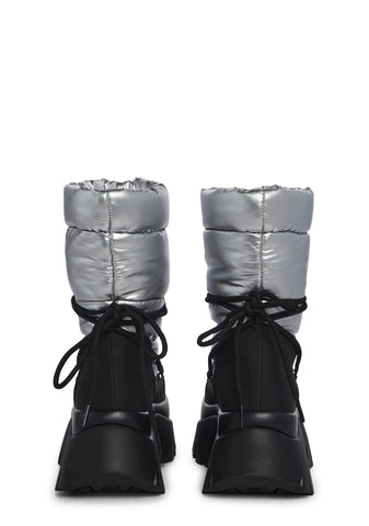 A Glass Mirage Snow Boots