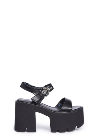 Nice To Me Platform Sandals