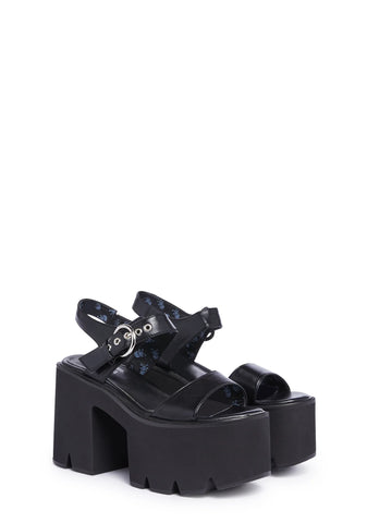 Nice To Me Platform Sandals