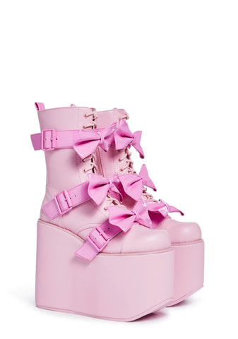 Big Bow Traitor Boots - Pink