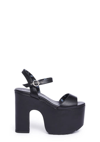 On Vacay Platform Sandals