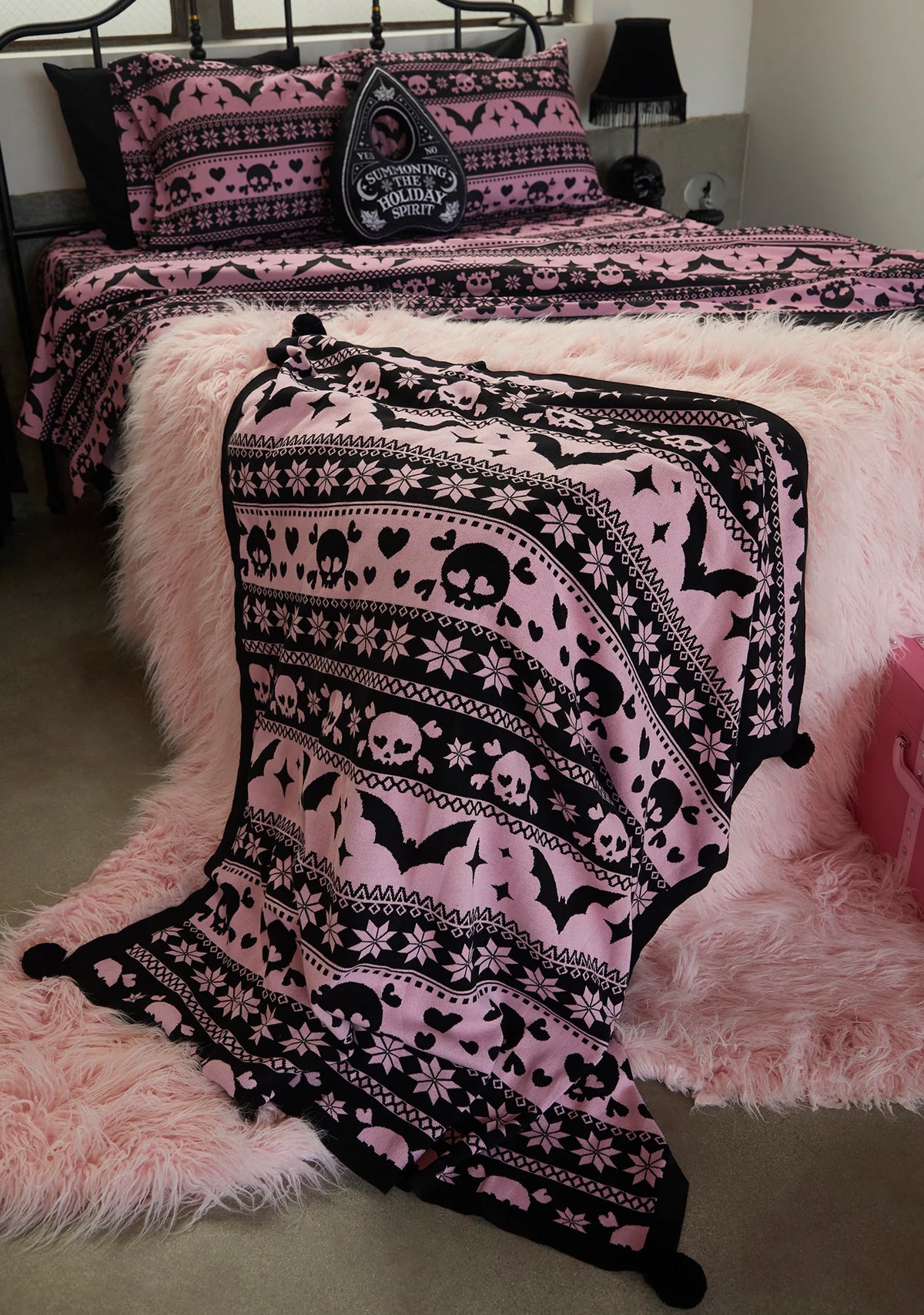 Deck The Skulls Throw Blanket