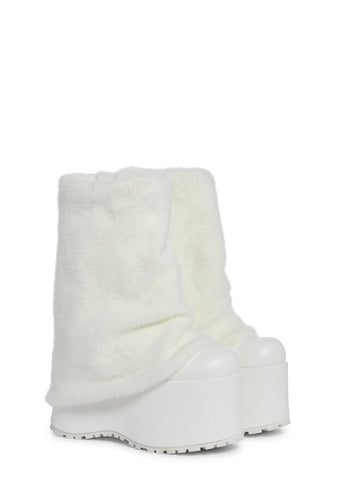 Snuggle Wonderland Platform Boots - White