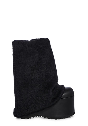 Snuggle Wonderland Platform Boots - Black