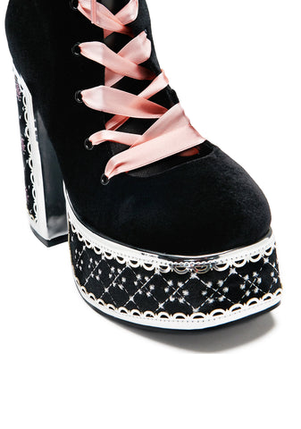 Guiltless Ghost Lace Up Platform Long Boots - Black