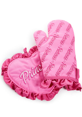 Regal Life Potholder And Oven Mitt Set